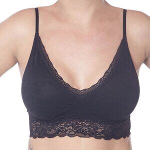 NEW! S Loba Lace Bra with no seams - Black (4813